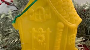 Beeswax Santa&#39;s Cottage