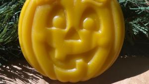 Beeswax Happy Pumpkin