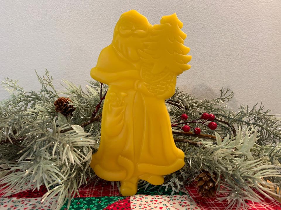 Beeswax  Santa &quot;Kris Kringle&quot;