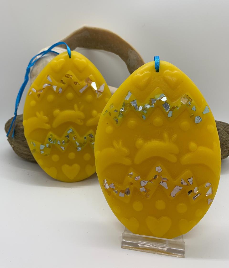 Beeswax Egg with Hopping Bunnies and Optional Crushed Glass